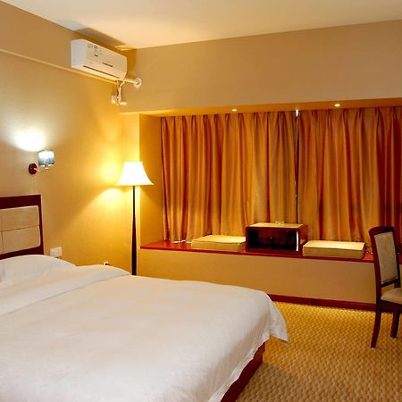 Xiamen Tenhua Hotel מראה חיצוני תמונה
